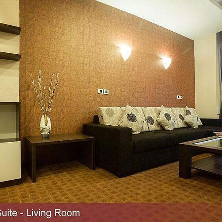 Inter Business Bucharest Hotel Bagian luar foto