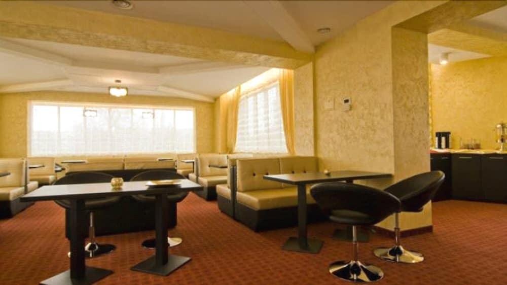Inter Business Bucharest Hotel Restoran foto
