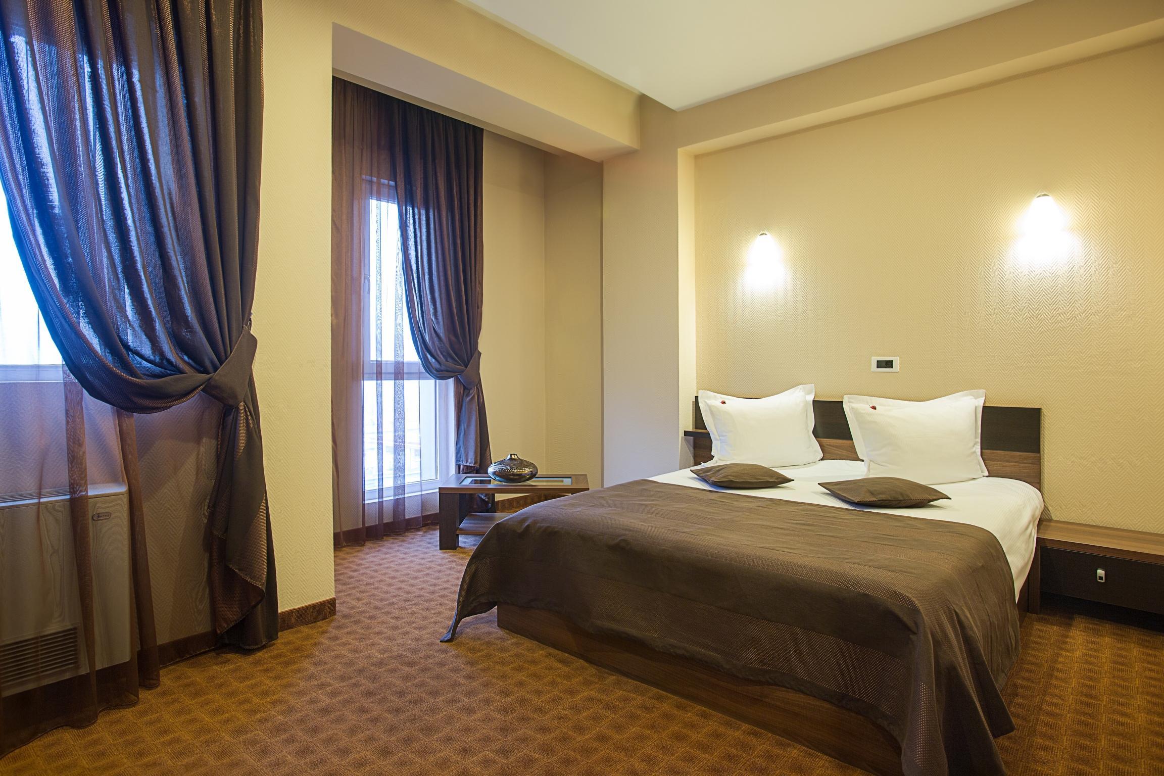 Inter Business Bucharest Hotel Bagian luar foto