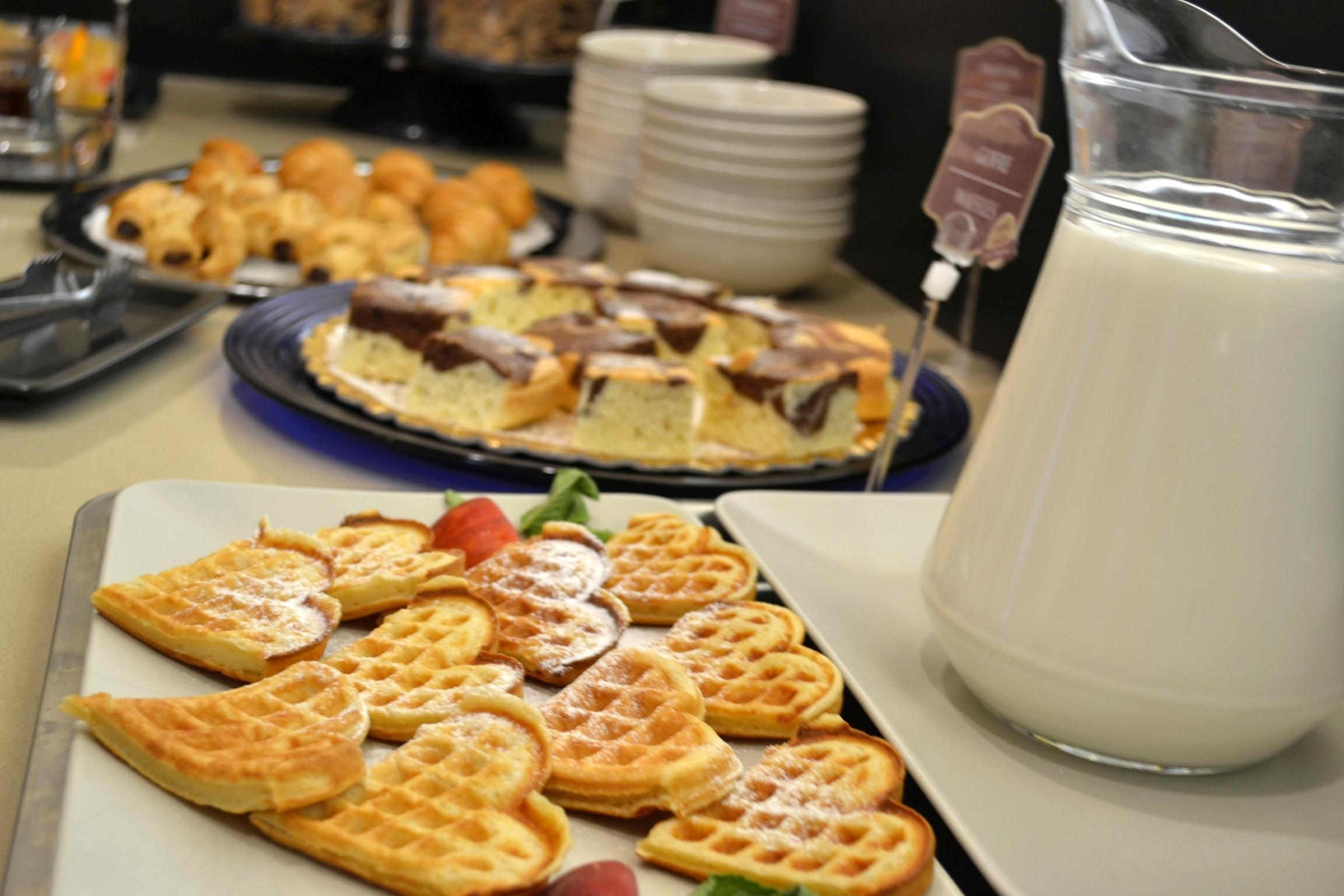 Inter Business Bucharest Hotel Bagian luar foto