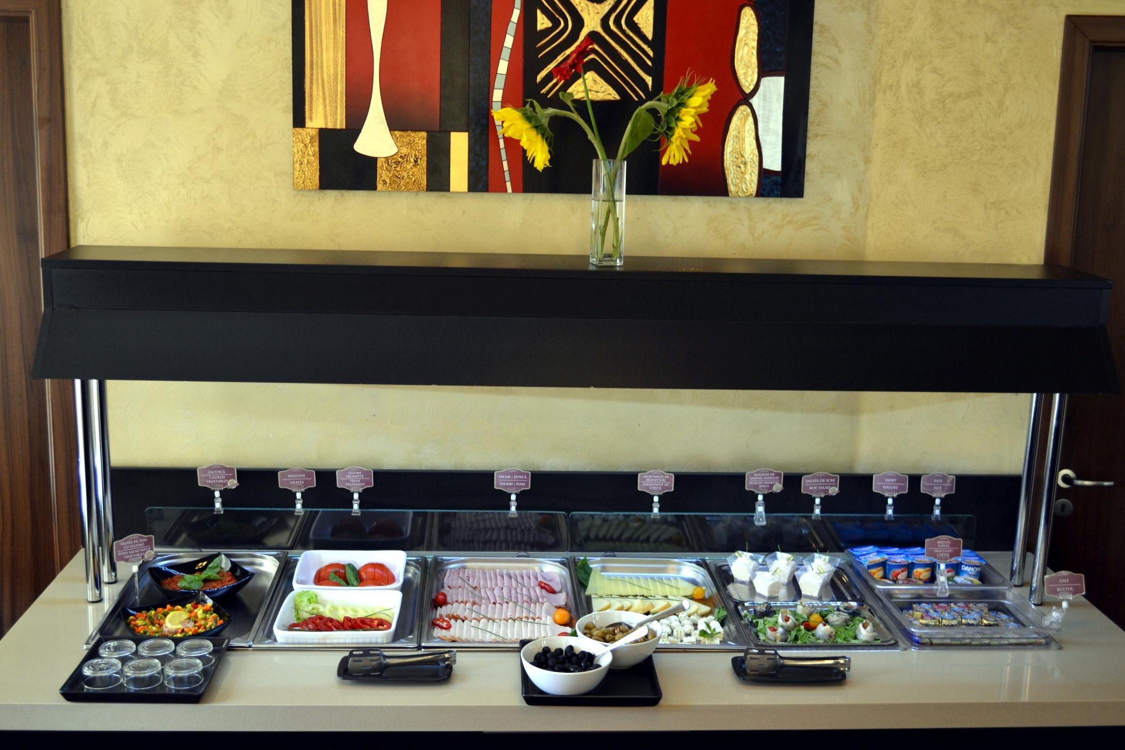 Inter Business Bucharest Hotel Bagian luar foto
