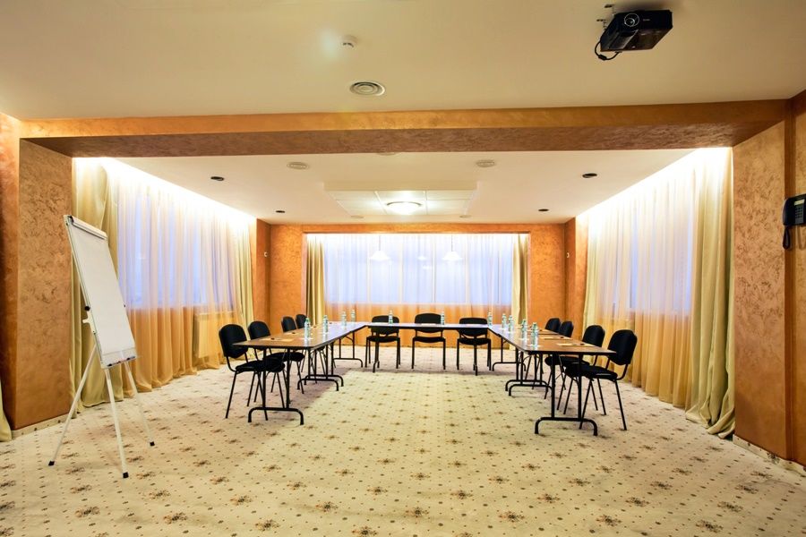 Inter Business Bucharest Hotel Bagian luar foto